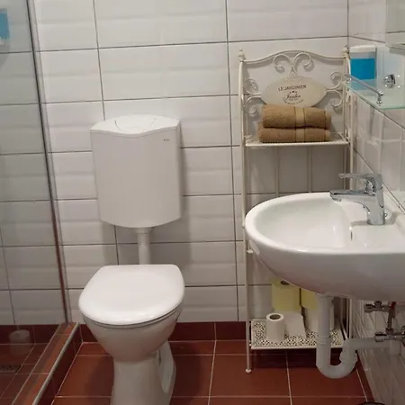 Vendégház Oliva Vendeghaz *